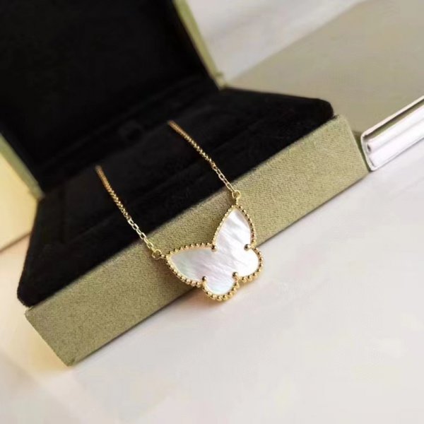 Butterfly Necklace Female Japanese And Korean Style White Shell