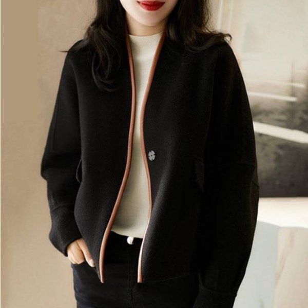 Autumn Korean Style Versatile Contrast Color Fashion Loose-fitting Long Sleeves Short Black Sweater Coat For Women