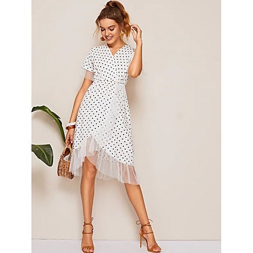 Female holiday chiffon dress, polka dots