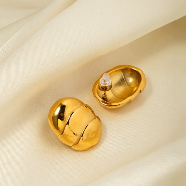 Willa Gold Earrings