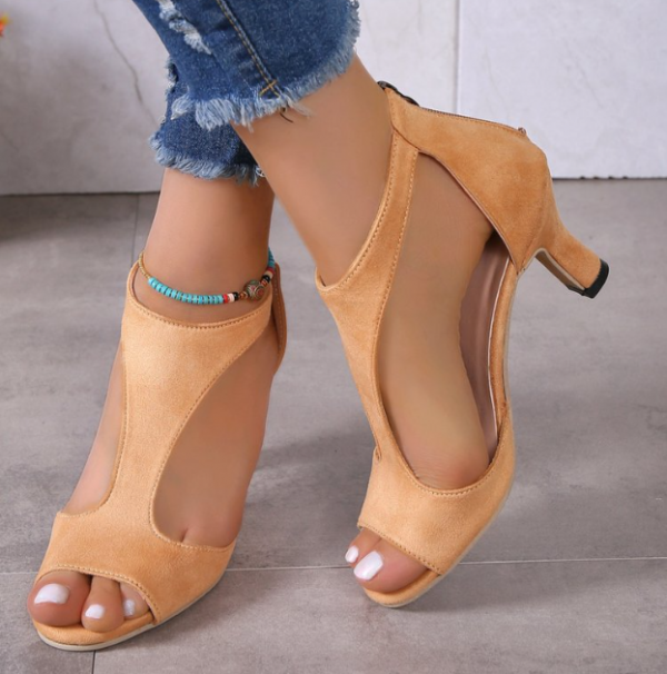 Women's Peep Toe Fashion All-match Back Zipper High Heels