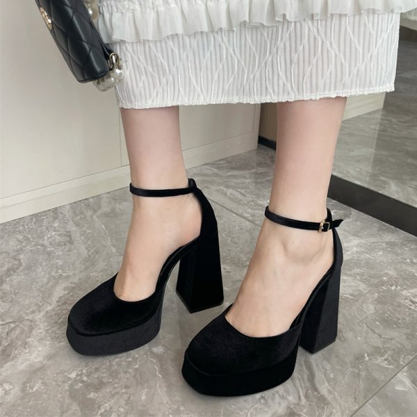 Fashion High Heels For Women's Runway Shoes