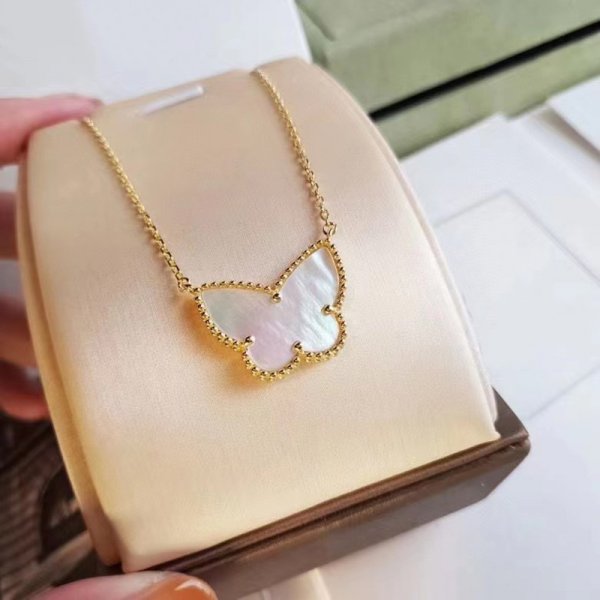 Butterfly Necklace Female Japanese And Korean Style White Shell