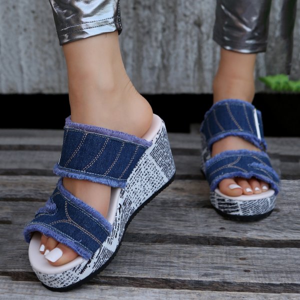 Peep Toe Wedge Platform Sandals With Buckle