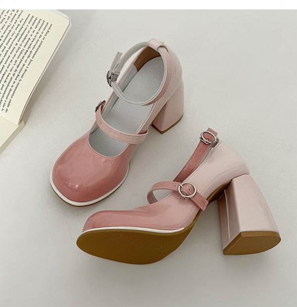 Retro Easy Matching Small Chunky Heel High Heels