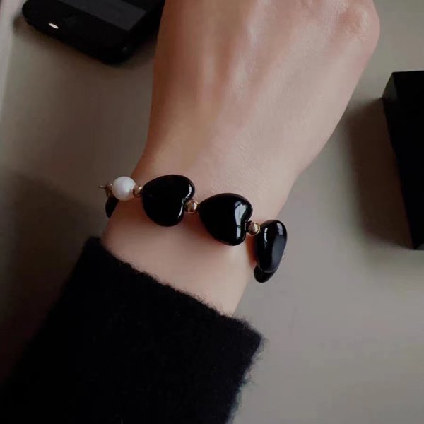 Special Interest Light Luxury Black Agate Love Heart Beaded Bracelet